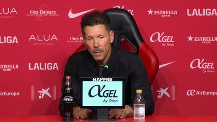 Simeone explica el cambio de Julián: "Todos se enojan cuando les sacan"