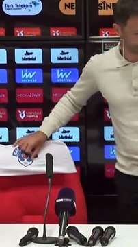 Domenico Tedesco, Fenerbahçe taraftarından özür diledi