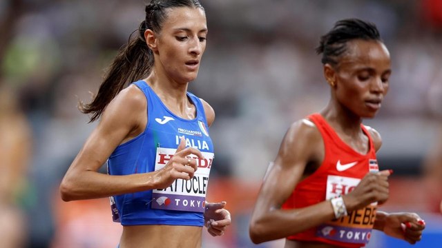Nadia Battocletti si commuove rivedendo la finale dei 5000 metri ai Mondiali di Tokyo
