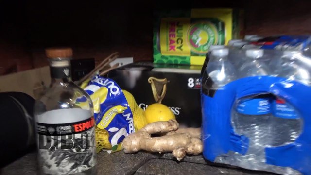 Spike and the Gimme Gimmes - BUS INVADERS Ep. 2110