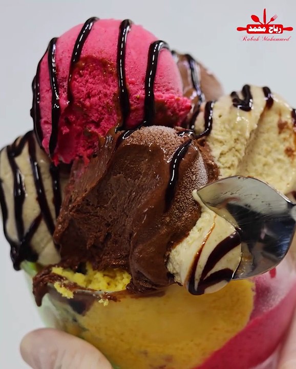 آيس كريم الكيوي، اقتصادي، صحي، وطعمه منعش بجنون! 🥝✨ جاهزين نعمله سوا ونستمتع بالطعم؟