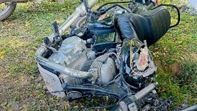 ग्रेटर नोएडा में टैंकर ने बुलेट को मारी टक्कर