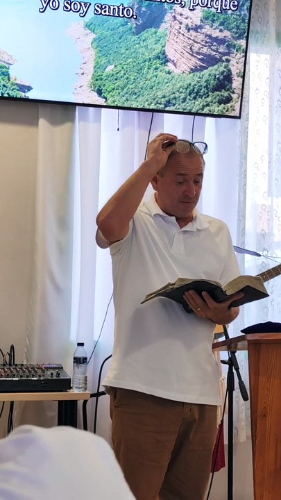 Tesoro en el corazón: la Palabra de Dios. (Salmos 119:11). Tanase Nicolae