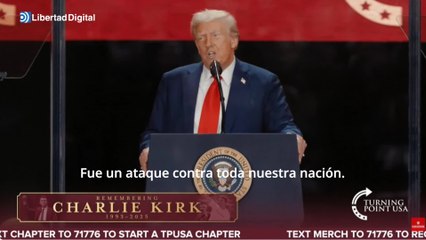 Trump honra a Charlie Kirk ante miles de personas