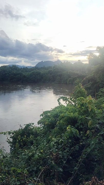 Death railway station in Bangkok Thailand/ Tourist place/ Travel vlog/ Death railway/ Beautiful places