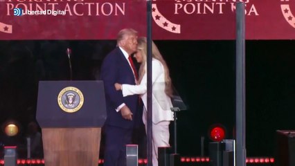 El emotivo abrazo entre Trump y la viuda de Charlie Kirk
