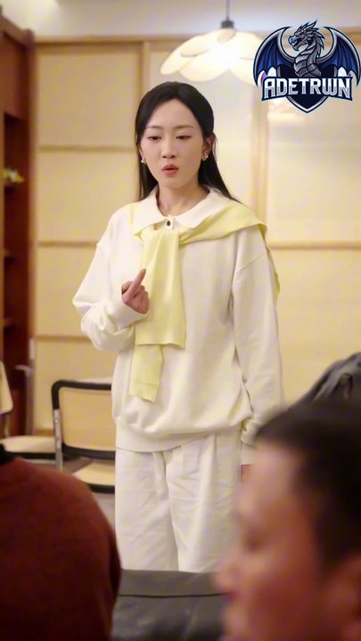 PART 17 !!! Seorang gadis yang dikhianati pacarnya secara tak sengaja jatuh cinta pada seorang CEO yang dingin dan menjadi wanita kaya.