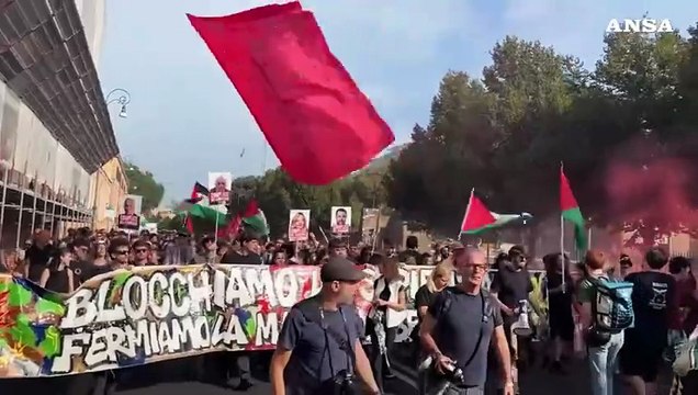 Corteo degli universitari dalla Sapienza: Blocchiamo l'universita'