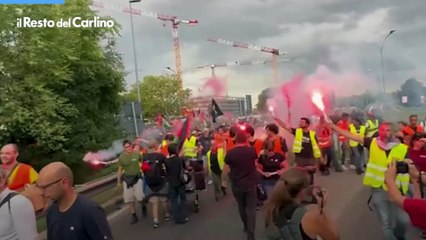 I manifestanti per Gaza entrati in tangenziale a Bologna: video