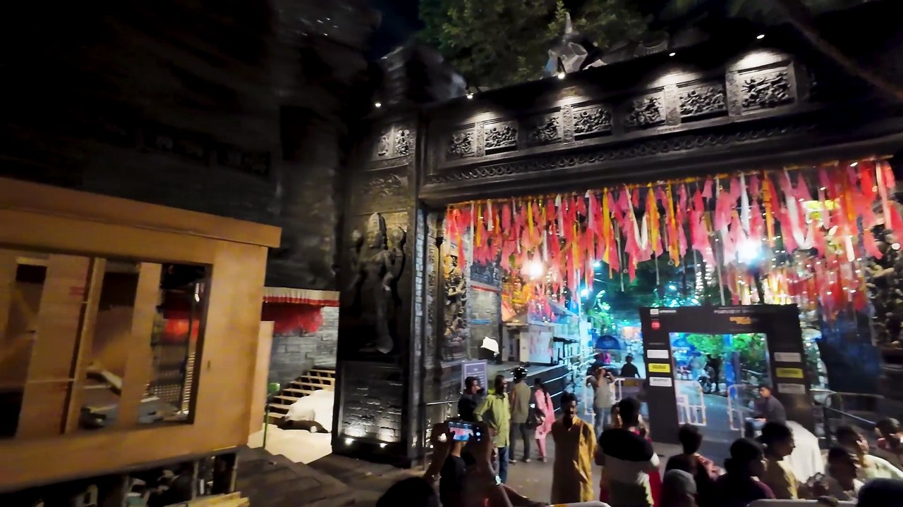 Tridhara Akalbodhan - অঘোরীদের ছোঁয়া - Durga Puja Parikrama 2025 - পূজা প্যান্ডেল পরিক্রমা ২০২৫