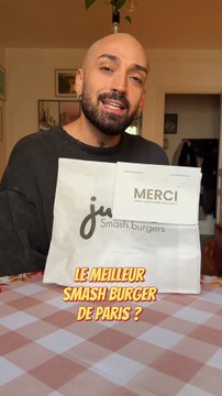 Je teste le meilleur smash burger de Paris ? En tout cas c’est ce que beaucoup ont tendance à dire ! Mais moi, j’en pense quoi ? 😌 (ptdr j’suis qui ?) Le smash burger de chez Junk, fait par le chef Charles Neyers ! #TikTokFood #foodtok #burger