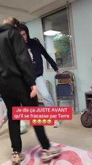Je dis ça JUSTE AVANT qu'il se fracasse par terre 😂😂