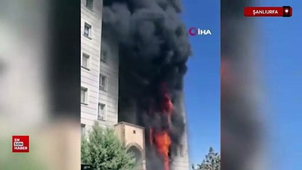 Şanlıurfa'da apartmanın giriş katında yangın çıktı