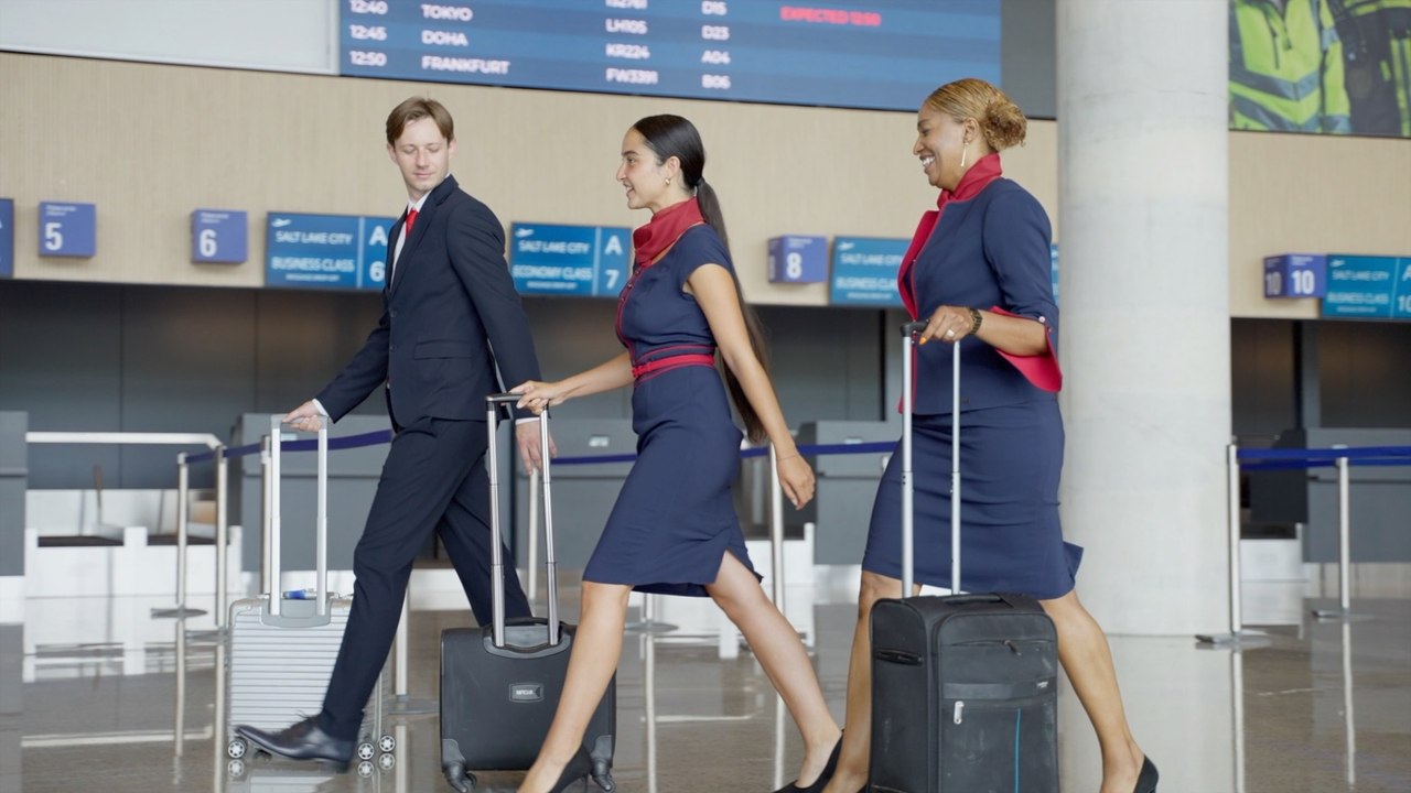 Smart Packing Tips From Flight Attendants!