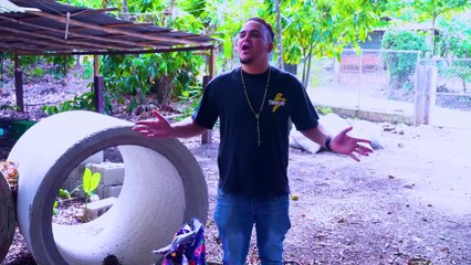 fingio su muert3 para darse cuenta de quien era su familia y asi termino   LA SOCIA 15