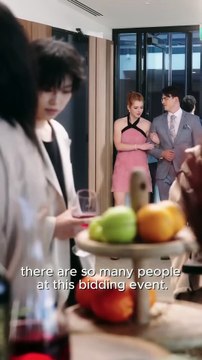 Enséñale paso a paso: Cómo acostarse con tu profesor (curso básico) - La estudiante pobre y el profesor distante