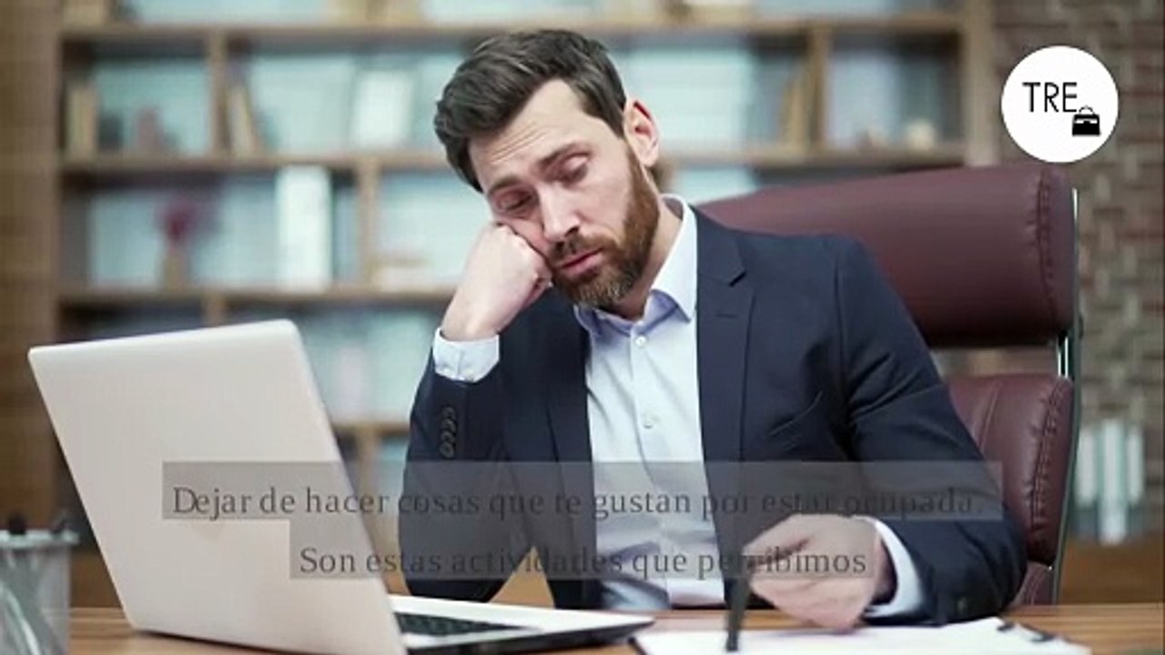 Siete hábitos cotidianos que parecen inofensivos pero disparan tu ansiedad, según la psicología