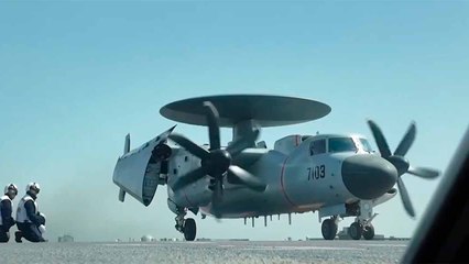 פוג'יאן מבצע שיגורי קטפולטה ראשונים עם מטוסי קרב ומטוס בקרה מוקדמת (AEW&C)