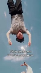 Apartman güvenliği yanlışlıkla başka dünyaya geçti,bir elektrikli cop sayesinde en iyi dövüşçü oldu! [ FULL VE DUBLAJLI VERSİYON ]