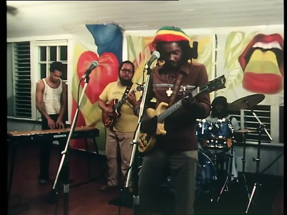 Peter Tosh & Mick Jagger - Walk & Dont Look Back