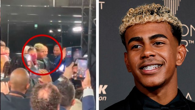 Lamine Yamal junto Barcelona son recibidos con insultos a su llegada a la gala del Balón de Oro