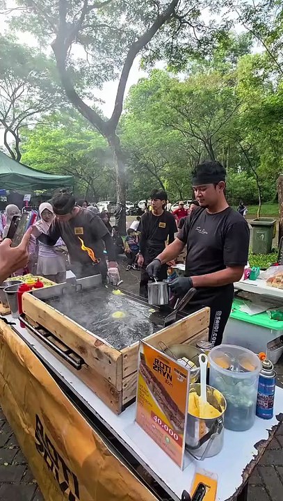Omelette géante ! Miam !