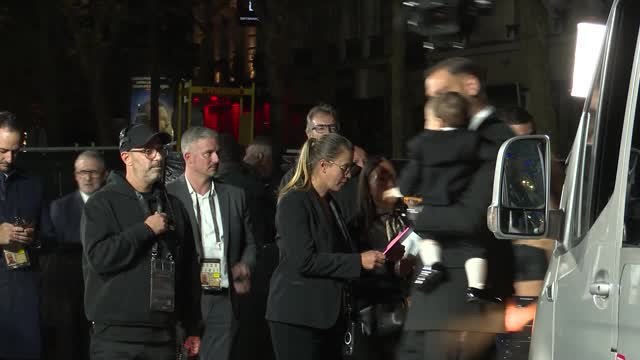 Ballon d’Or - Donnarumma arrive à la cérémonie avec son bébé habillé d'un costume !