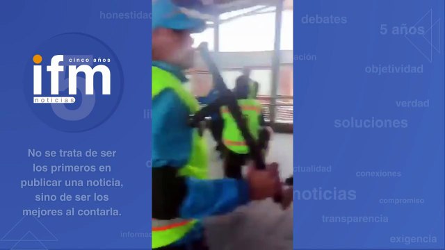 Agresiones en portal de Transmilenio, Galán rechazó los hechos