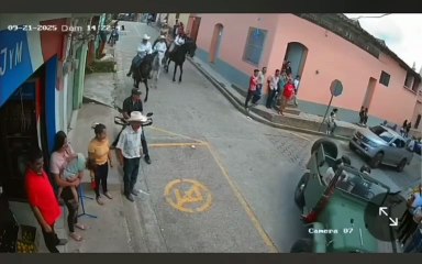 Caballo enloquece en pleno hípico en Dulce Nombre de Culmí, Copán