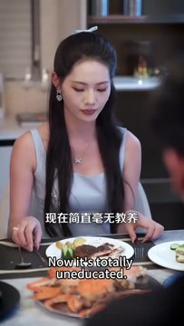 Completed: Transmigrating into a book and becoming the vegetative wife of a wealthy tycoon. In her previous life, she constantly courted death and faked pregnancy to win his favor. In this life, she decides to defy fate and cleverly curry favor with her w