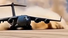 ⚠️ C-17 Globemaster’s Dangerous Takeoff! 💥 Extreme Power & Precision in Action ✈️🔥 #aviation