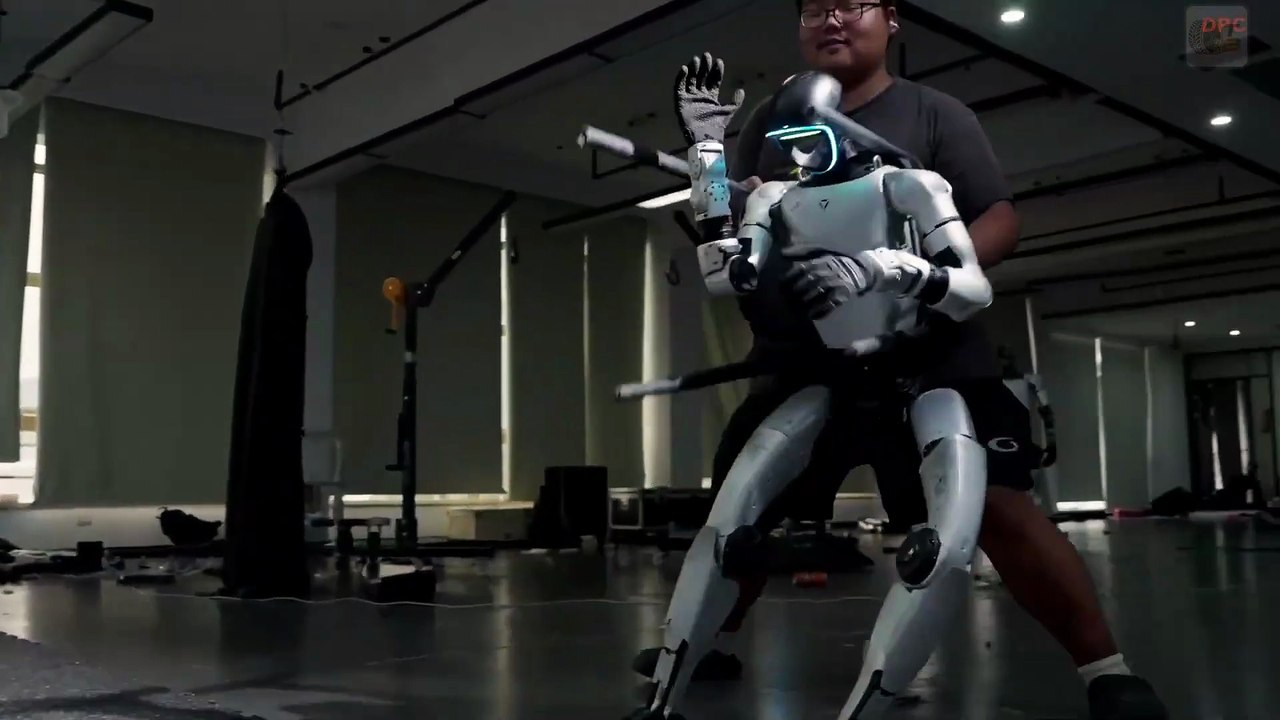 Humanoider Roboter Unitree G1 macht Salti, Kicks & Tai Chi – so heftig ist die Technik