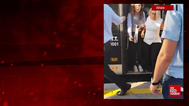İstanbul'da metrobüs kaza yaptı