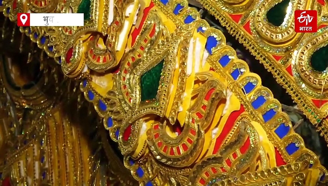 ओडिशा: मुस्लिम कारीगर तीन दशक से दुर्गा पूजा के लिए नायाब कलाकृतियां तैयार कर रहे