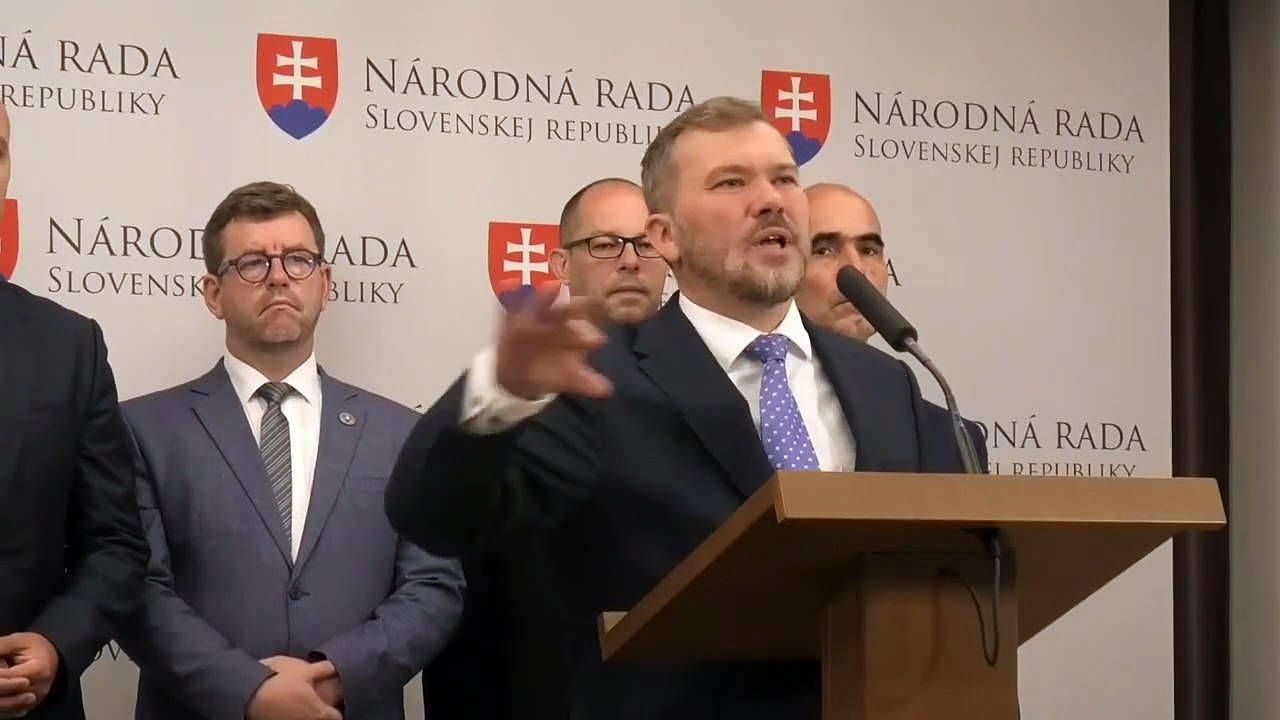 ZÁZNAM: KDH žiada stiahnutie zákona o registri užívacích vzťahov k pozemkom