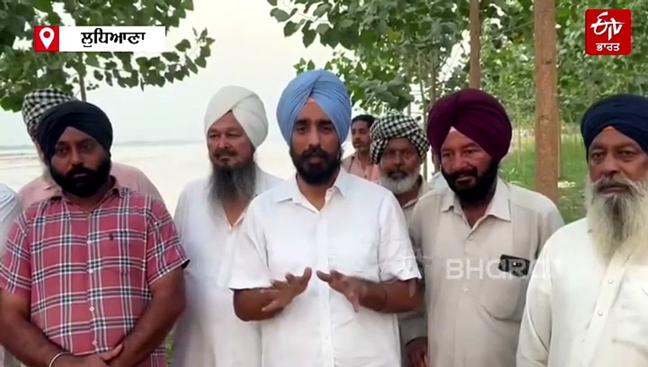 ਪਾਣੀ 'ਚ ਰੁੜ੍ਹ ਗਈ 400 ਏਕੜ ਜ਼ਮੀਨ, ਵਿਰੋਧੀਆਂ ਨੇ ਚੁੱਕੇ ਸਵਾਲ ਕਿਹਾ- ਆਪਣਾ ਹੀ ਹਲਕਾ ਨਹੀਂ ਬਚਾ ਸਕੇ ਮੰਤਰੀ