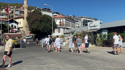 “Marella Discovery 2” kruvaziyer gemisi Alanya’ya demirledi!