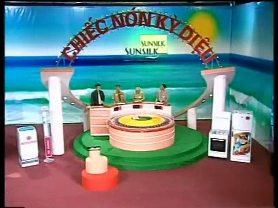 VTV3 - CHIẾC NÓN KỲ DIỆU (20/08/2005) CHỦ ĐỀ CÁCH MẠNG THÁNG 8 [FULL]