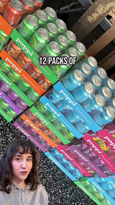 The Poppi vending machines allegedly cost $25,000 each… #poppi #poppivendingmachine #superbowllix