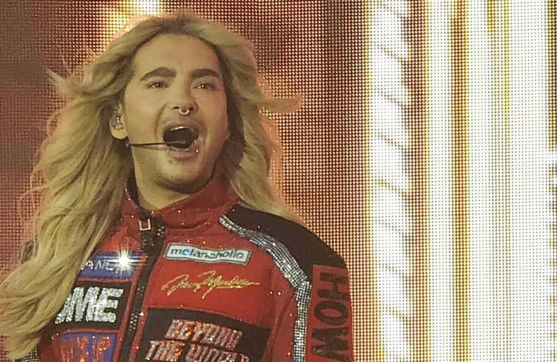 Jannik Kontalis und Bill Kaulitz küssen sich: Neue Liebe auf der Wiesn