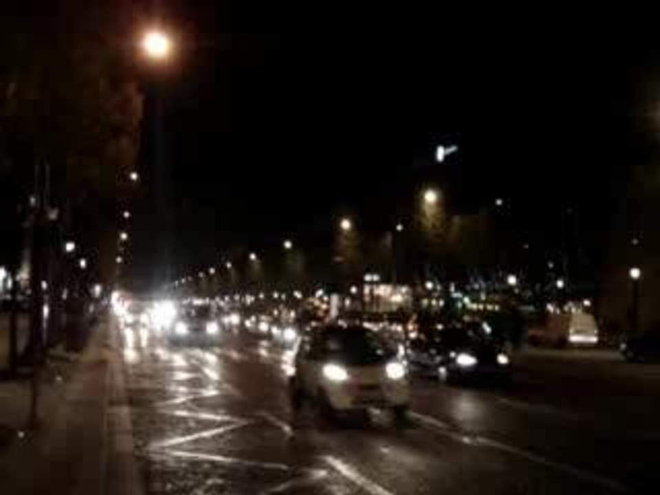 Paris Arc du Triomphe Champs-Elysées