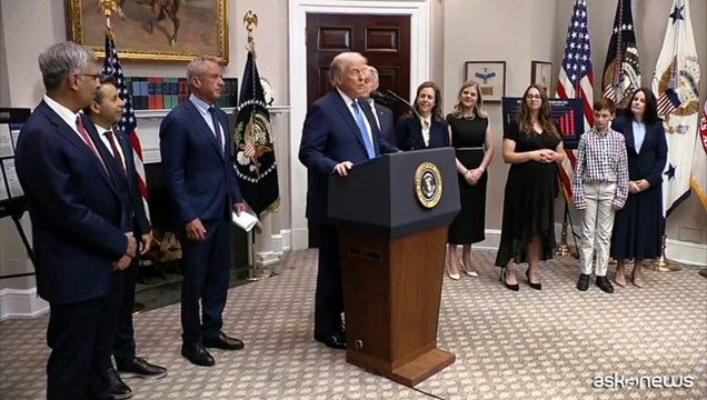 L'Oms a Trump: I vaccini non causano l'autismo, salvano vite