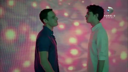 26. Amanecer (Gunesi Beklerken), en español