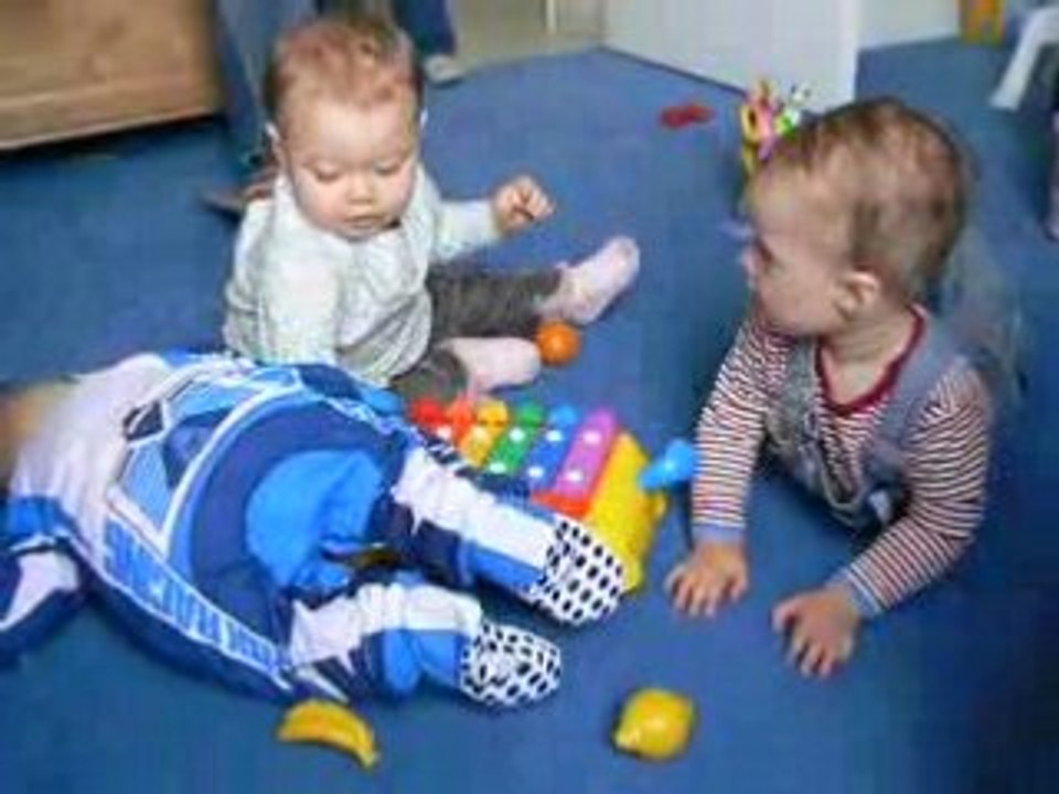 Coline & Enzo 19 mai 2008 005