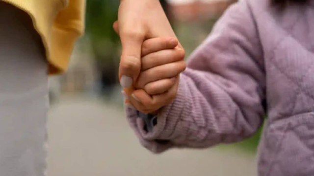 Mendigaban pidiendo productos que luego revendían: así operaba banda que explotaba niños en Medellín