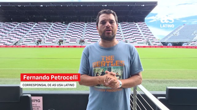 La imperdible reacción de Luis Enrique al recibir a Dembelé y su Balón de Oro