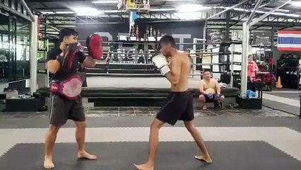 Fight walking dead 2025 Thailand superman fantastic 4