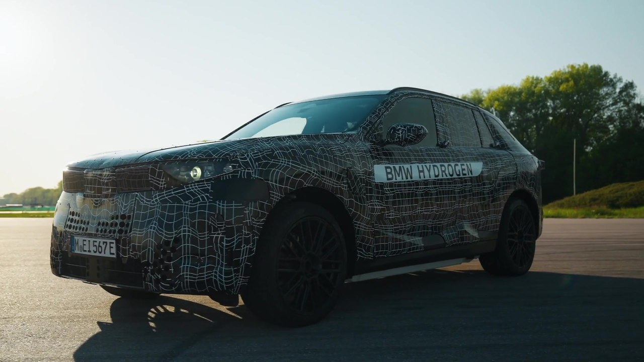 Von der Pilotflotte zur Serie - der neue BMW iX5 Hydrogen