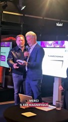 @antoinedecaunes reçoit un TL Award d’honneur pour l’ensemble de sa carrière TV. #antoinedecaunes #TLawards @teleloisirs