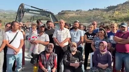 Samandağ’da mandalina bahçeleri için nöbet: Halk iş makinelerine karşı direnişte